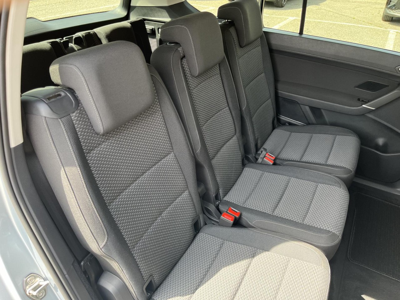 Touran 2,0 TDI DSG Comfortline (LED+RearView+Sitzhzg.)