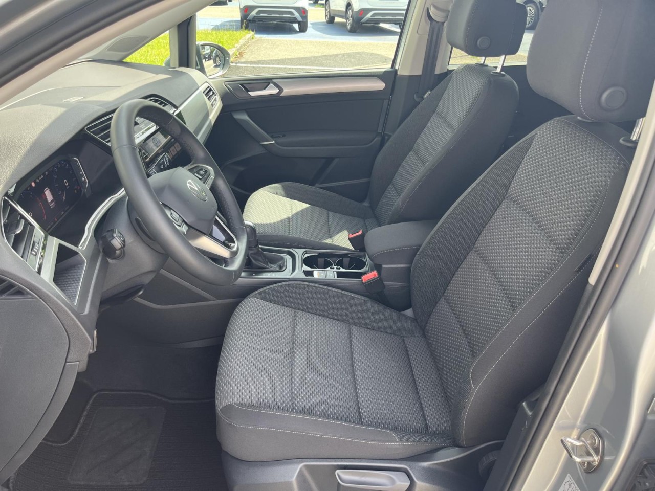 Touran 2,0 TDI DSG Comfortline (LED+RearView+Sitzhzg.)