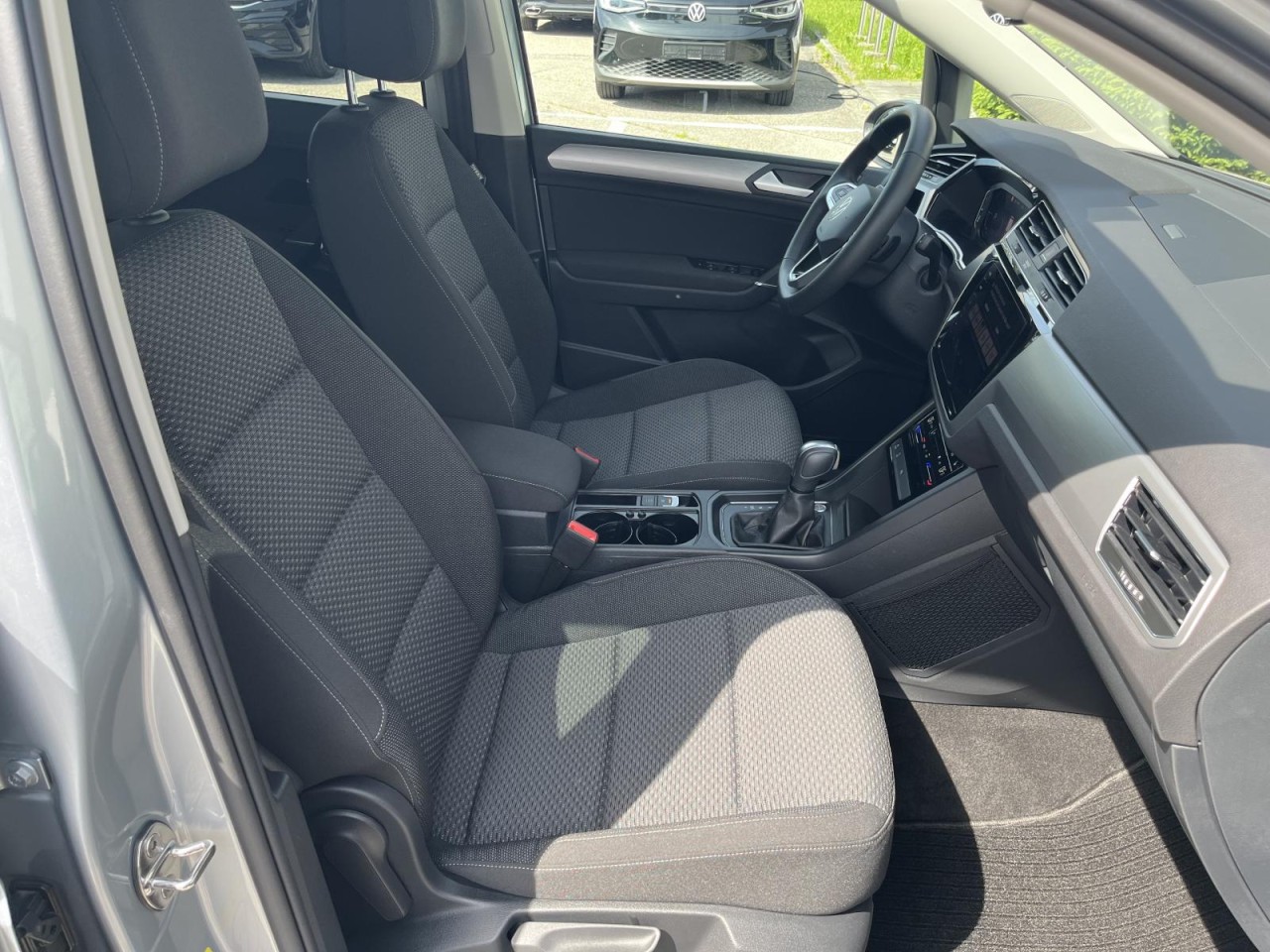 Touran 2,0 TDI DSG Comfortline (LED+RearView+Sitzhzg.)