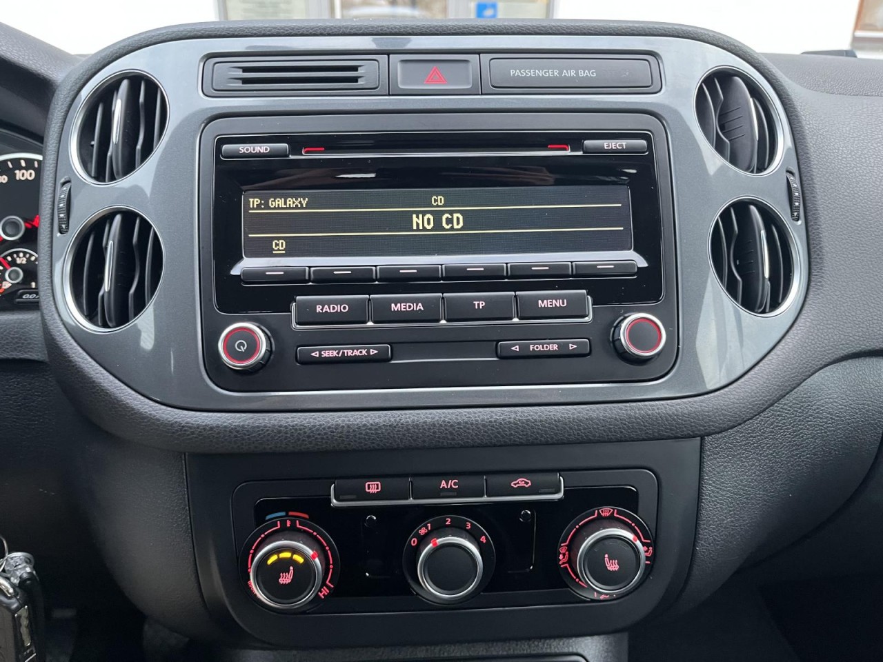 Tiguan 2,0 TDI 4Motion Trend & Fun (AHK+Klima+Sitzhzg.)