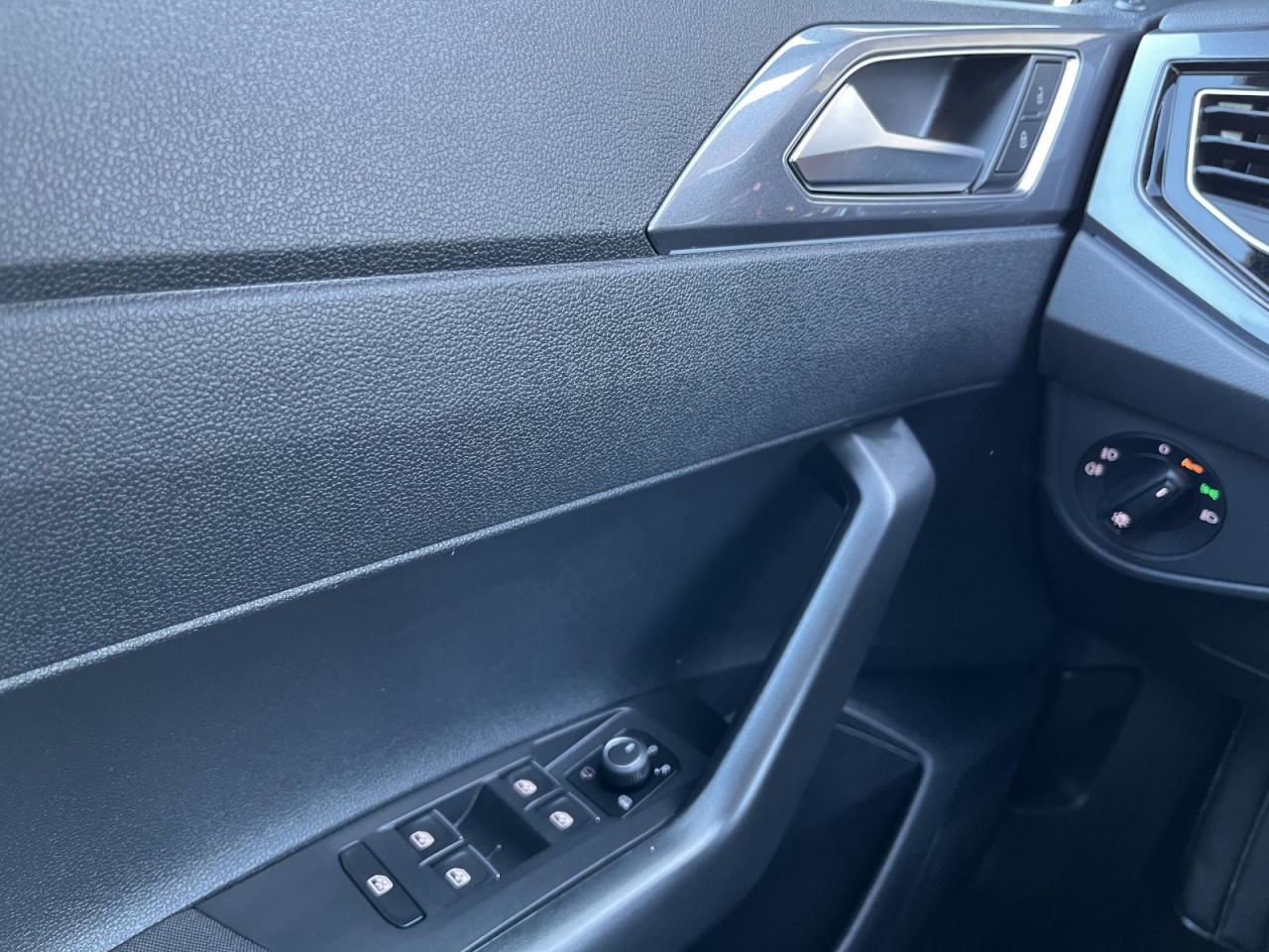 Polo 1,0 TSI Comfortline (Sitzhzg.+Klima+PDC)