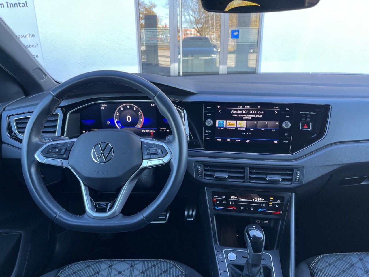 Polo 1,0 TSI DSG R-Line (Keyless+Beats+Rear View)