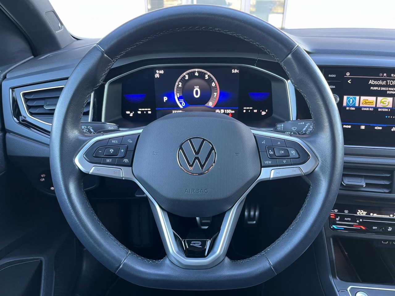 Polo 1,0 TSI DSG R-Line (Keyless+Beats+Rear View)