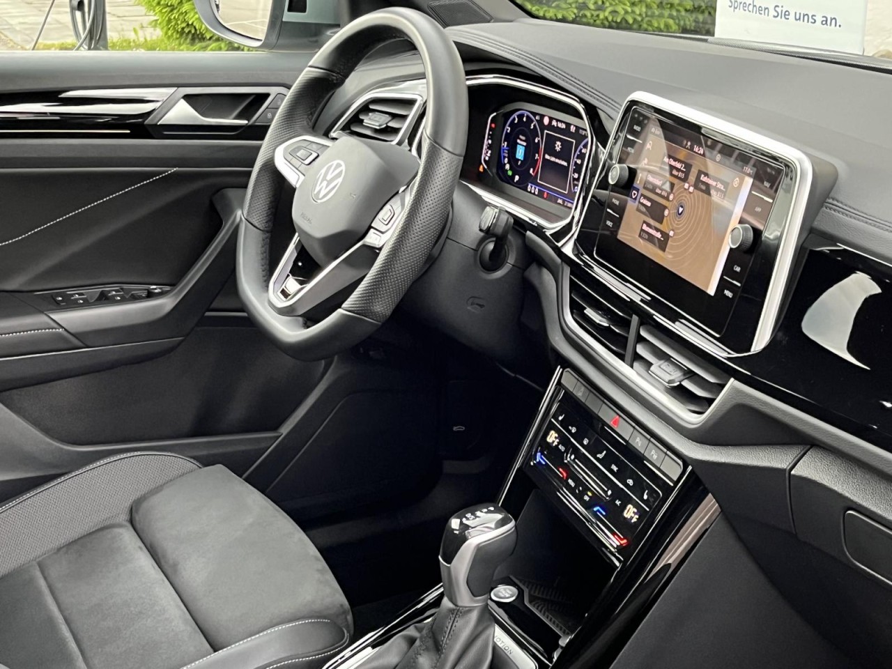 T-Roc 2,0 TSI DSG 4Motion R-Line (IQ.Light+AHK)