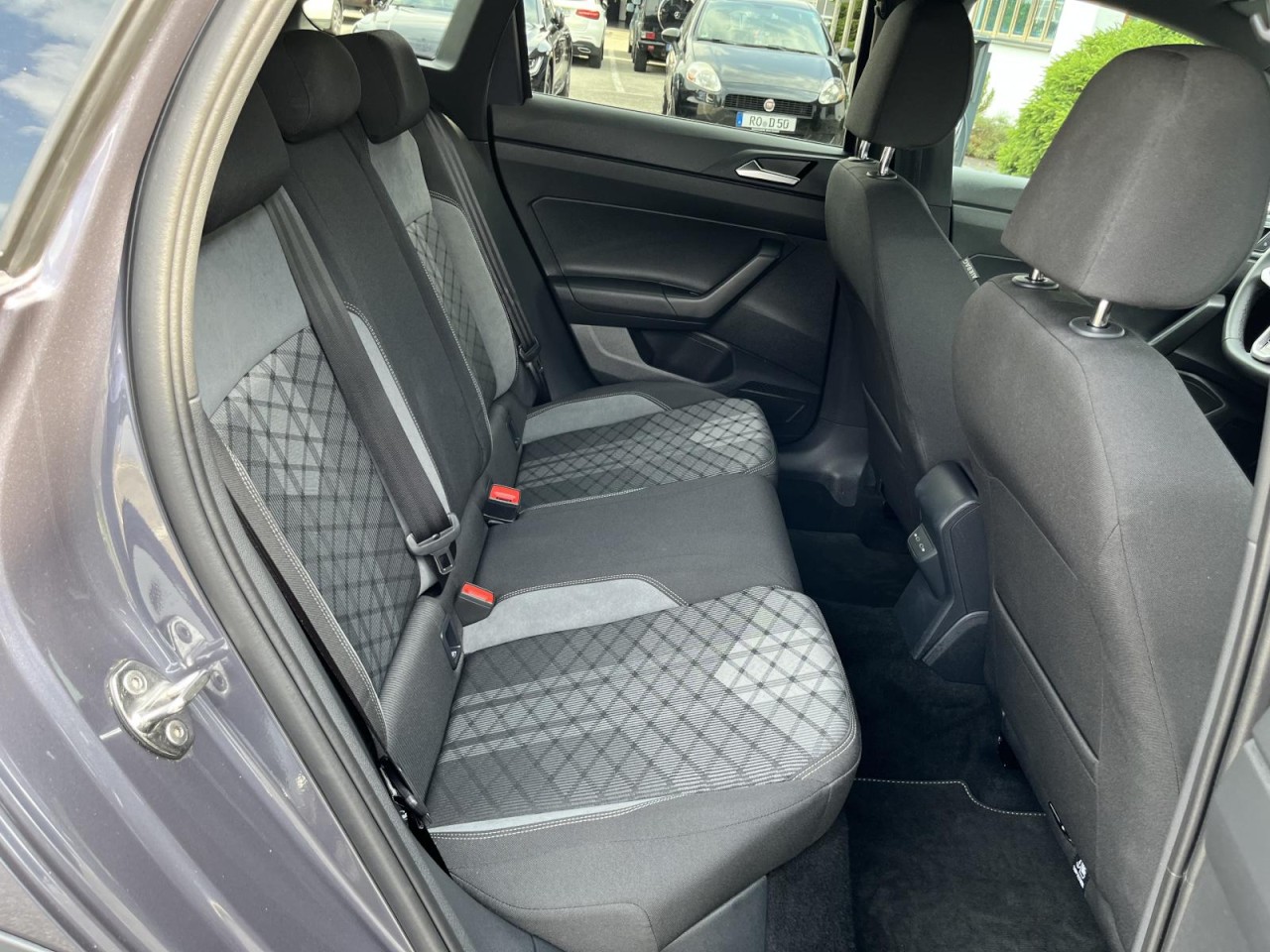 Taigo 1,5 TSI DSG R-Line (IQ.Light+Sitzhzg.)