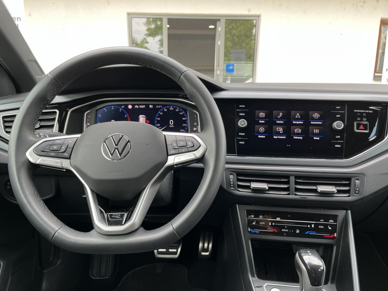 Taigo 1,5 TSI DSG R-Line (IQ.Light+Sitzhzg.)