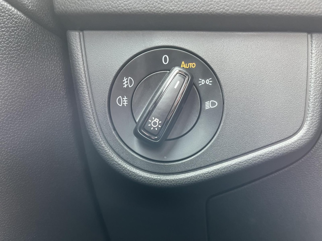 Taigo 1,5 TSI DSG R-Line (IQ.Light+Sitzhzg.)