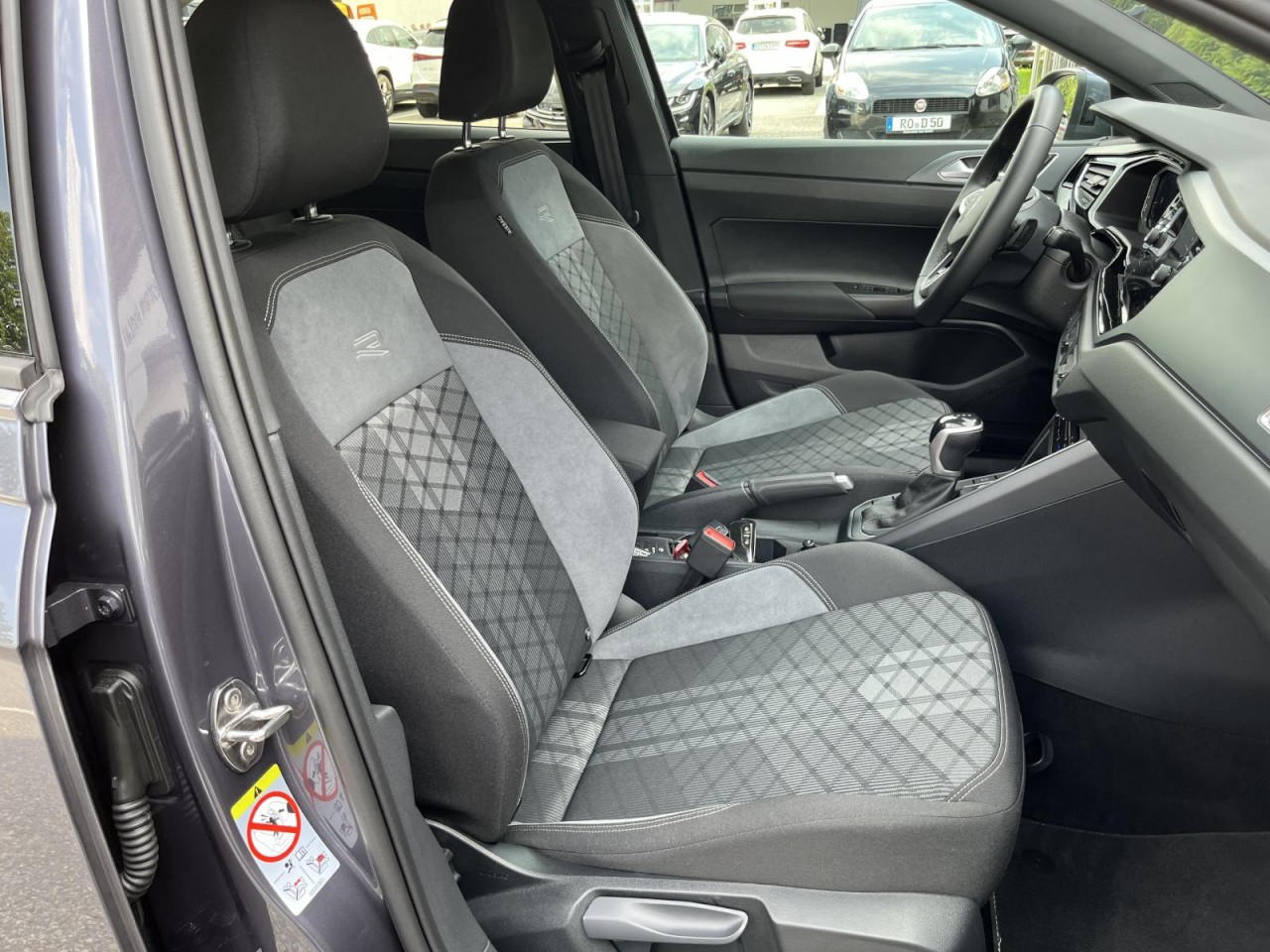 Taigo 1,5 TSI DSG R-Line (IQ.Light+Sitzhzg.)