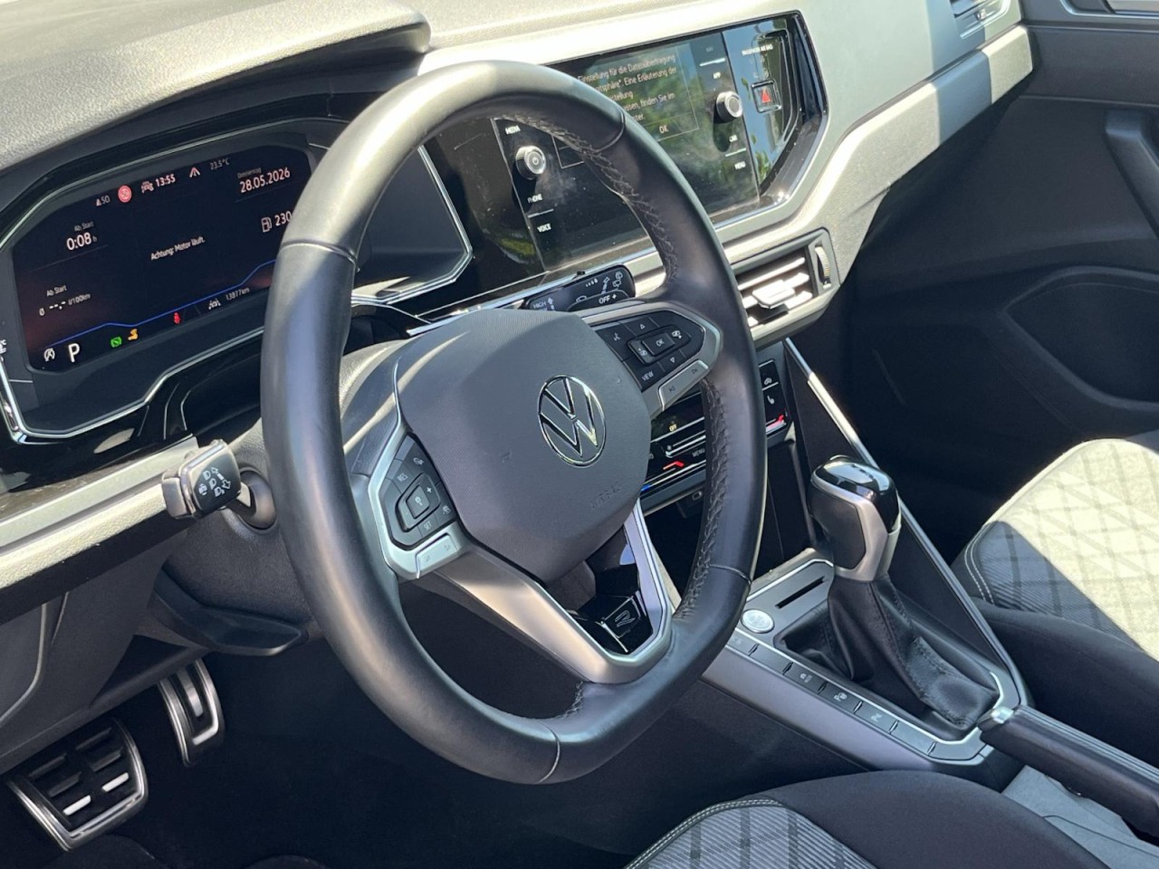 Taigo 1,5 TSI DSG R-Line (IQ.LIGHT+Sitzhzg.)