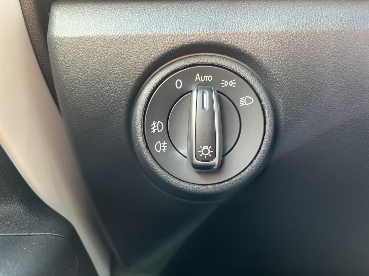 up! 1,0 Active (Climatr.+RearView) Klima