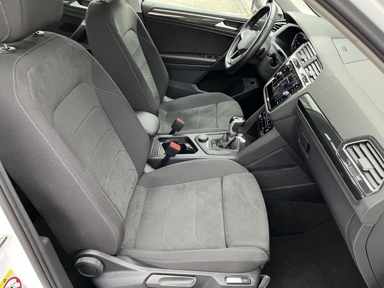 Tiguan 2,0 TDI DSG 4Motion Elegance (Navi+AHK+ACC)