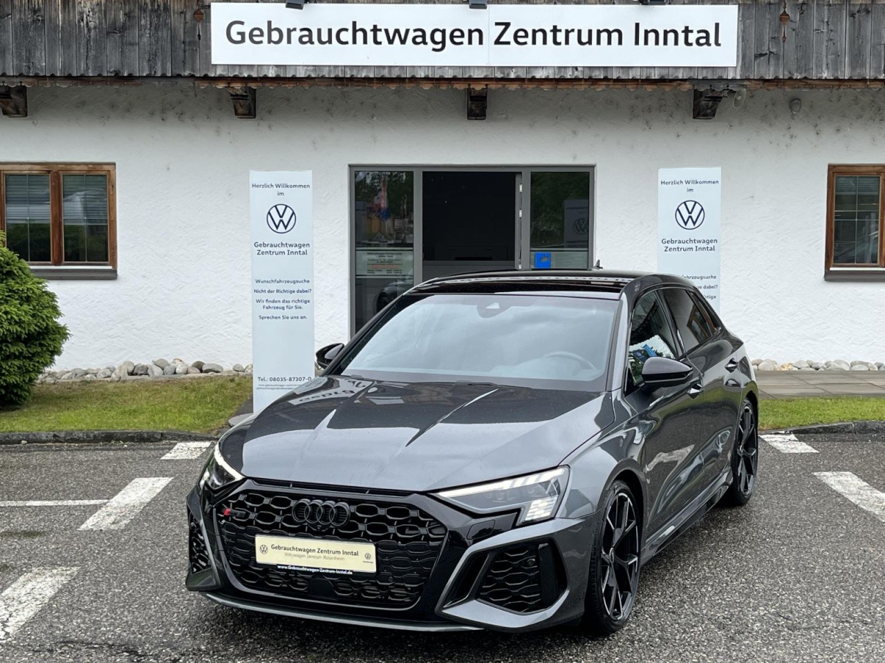 RS3 Sportback 2,5 TFSi S-tronic quattro (Optikpaket+RS-Sportabgasanlage)