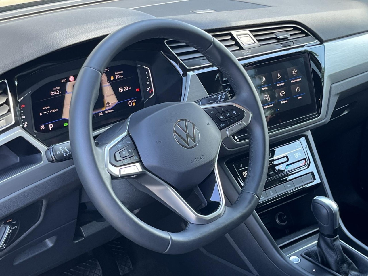 Touran 2,0 TDI DSG Comfortline (LED+Sitzhzg.+RearView)