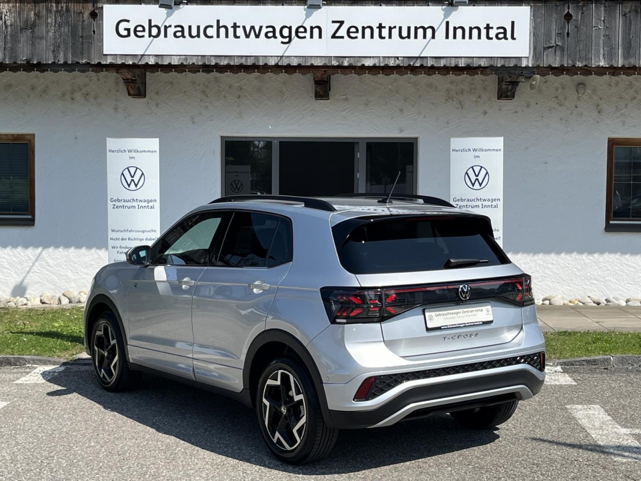 T-Cross 1,5 TSI DSG R-Line (IQ.LIGHT+Sitzhzg+Rear View)