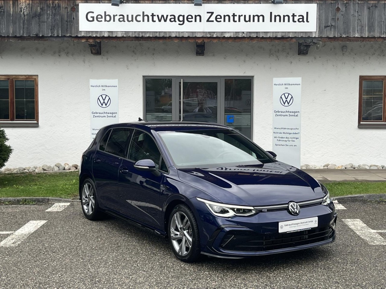 Golf VIII 2,0 TSI DSG 4Motion R-Line (Navi+LED+RearView)