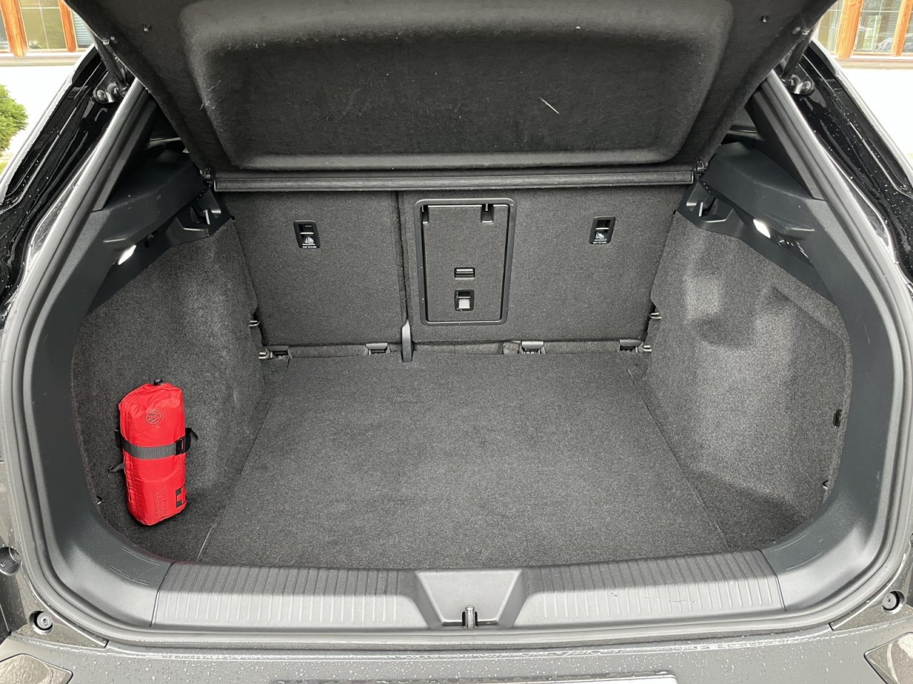 ID.4 Pro Performance First Edition (AHK+ED)