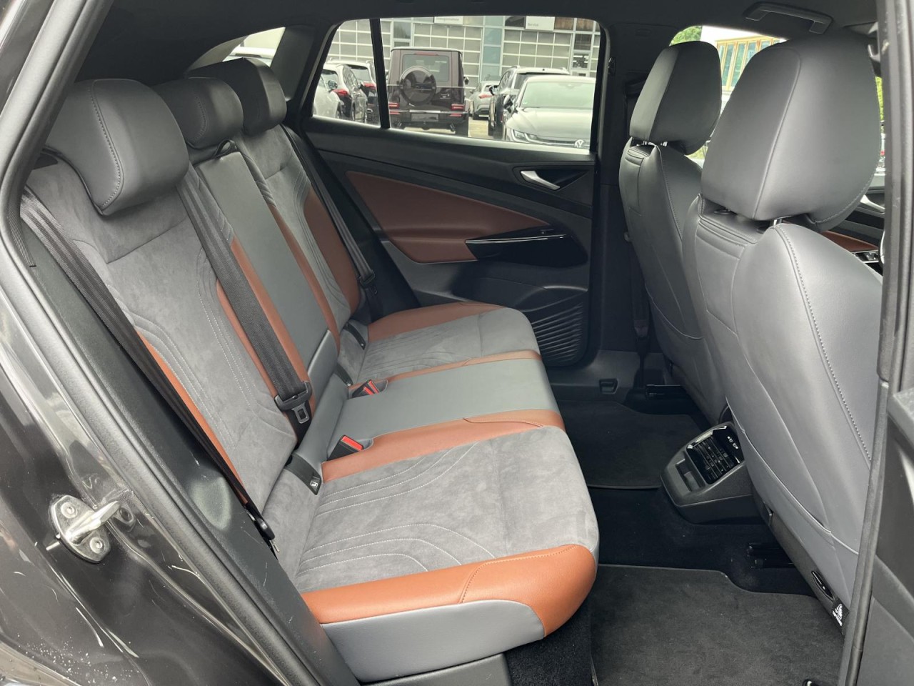 ID.4 Pro Performance First Edition (AHK+ED)