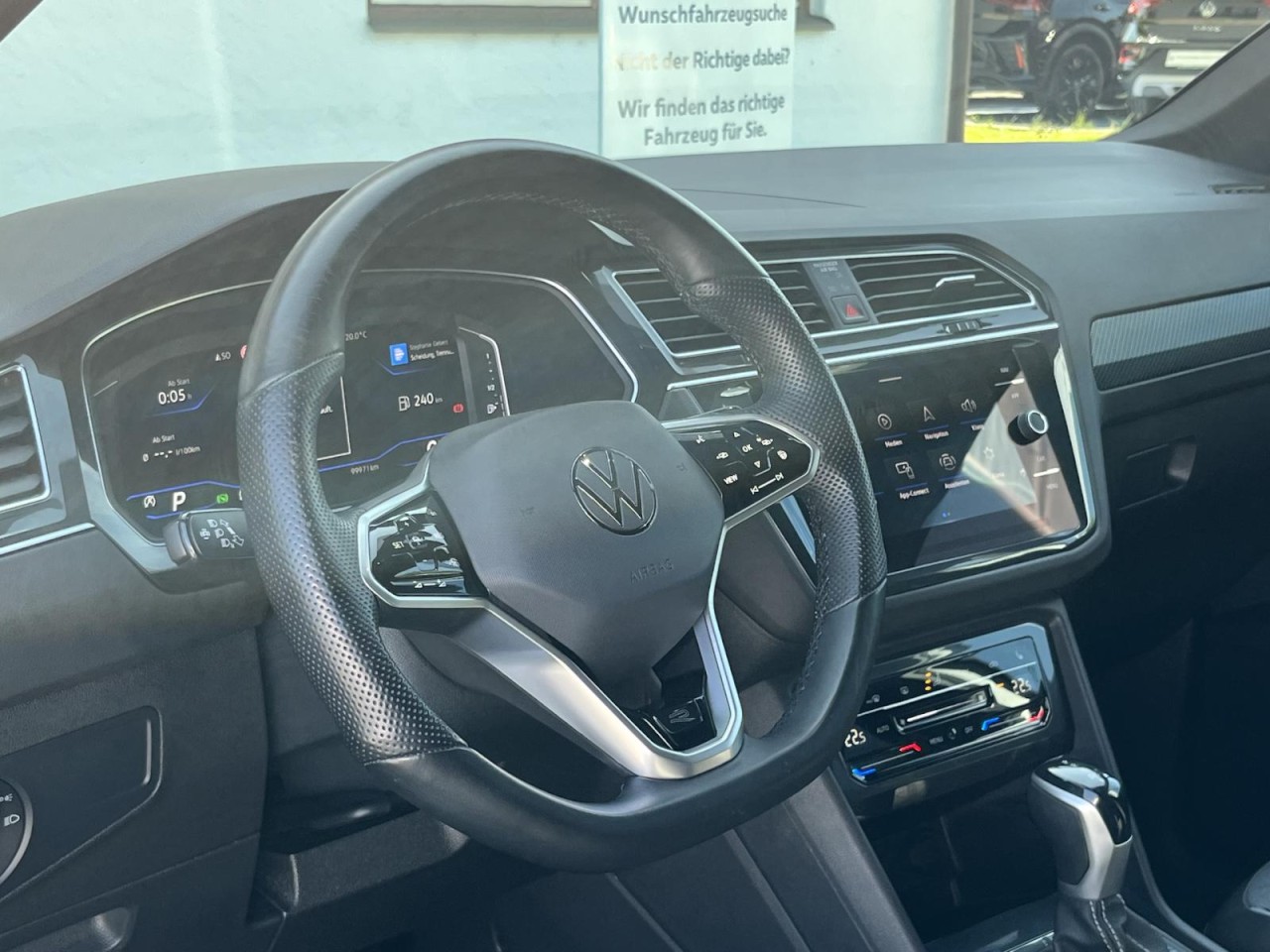 Tiguan 2,0 TSI DSG 4Motion R-Line (IQLight+AHK)