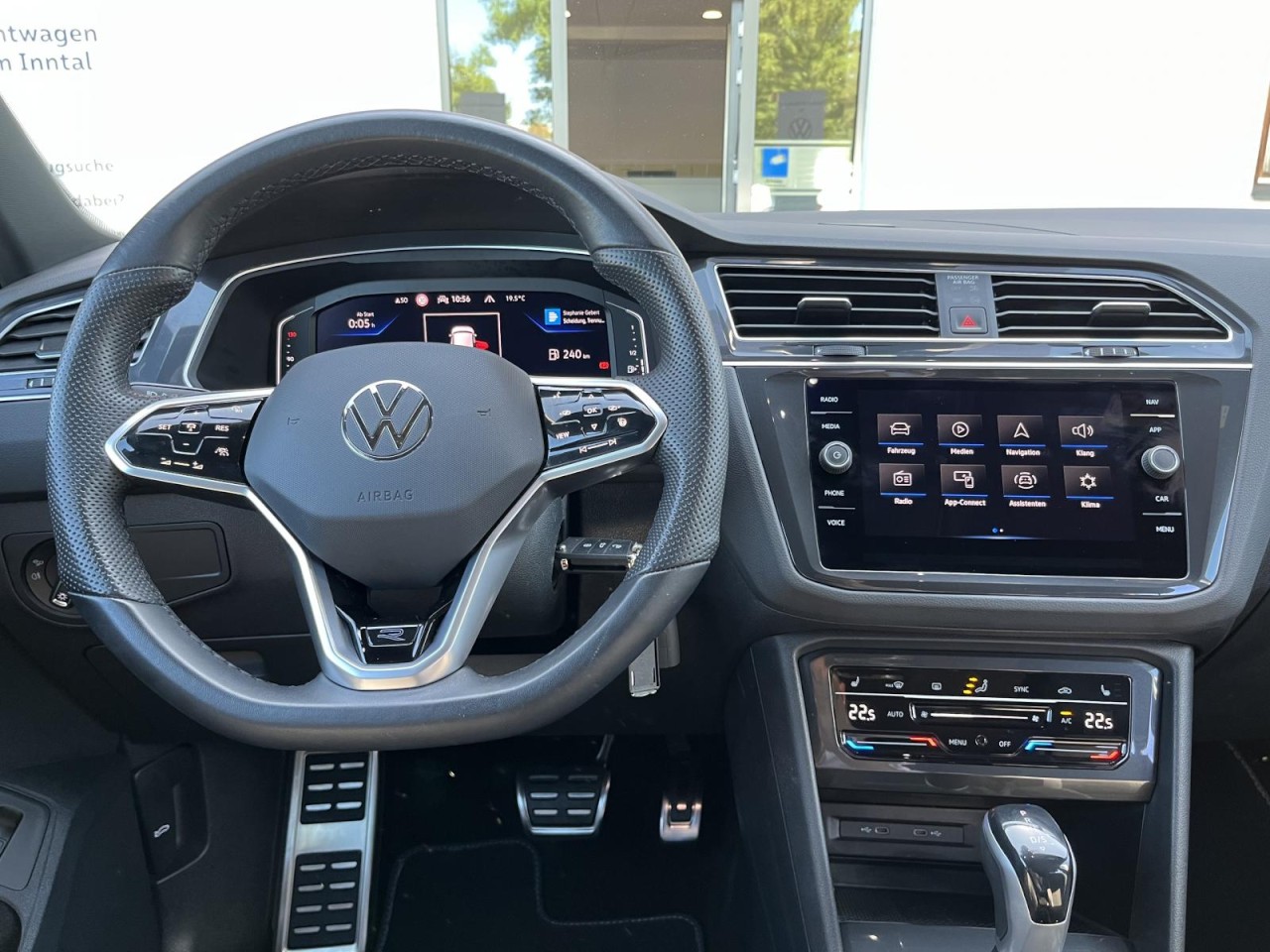 Tiguan 2,0 TSI DSG 4Motion R-Line (IQLight+AHK)