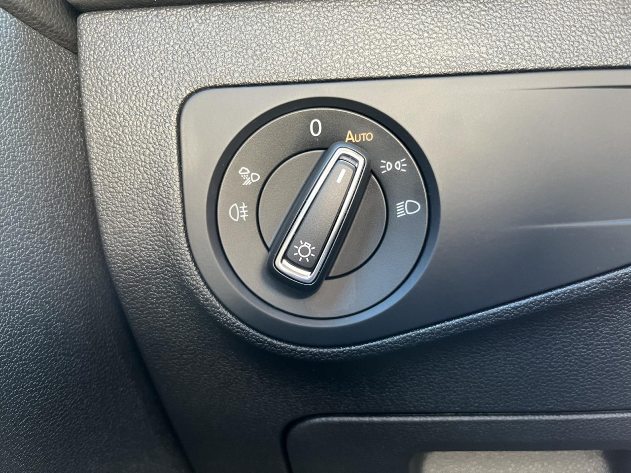 Tiguan 2,0 TSI DSG 4Motion R-Line (IQLight+AHK)