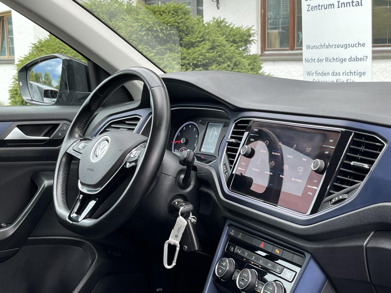 T-Roc 1,0 TSI United (Navi+AHK+RearView) Klima