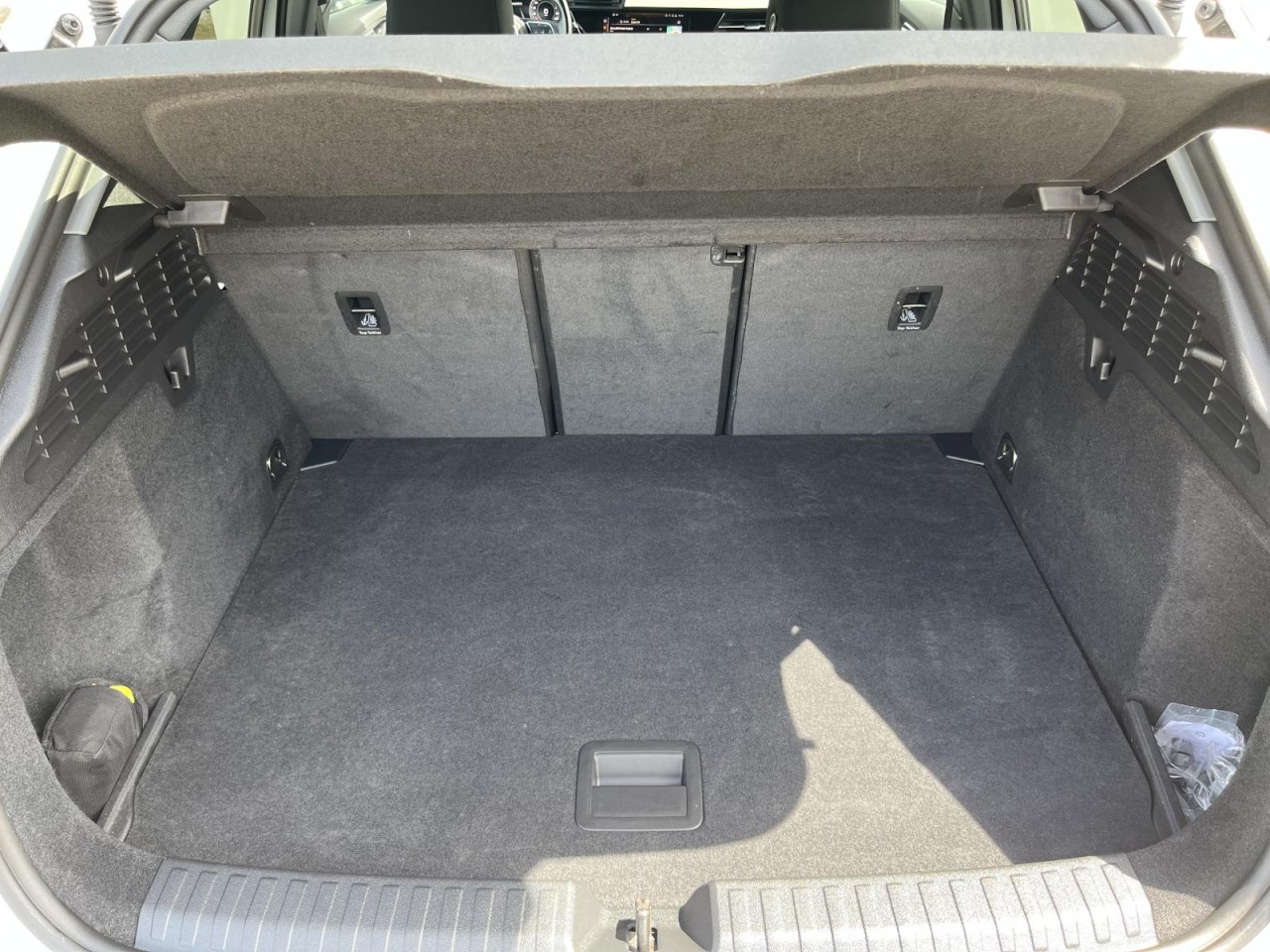 A3 Sportback 30 TFSI S-tronic (LED+Navi+Sitzhzg.)