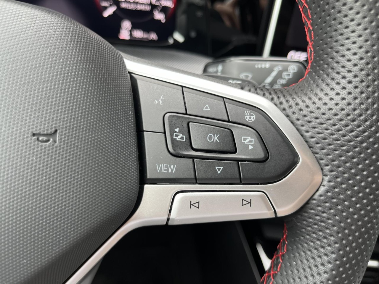 Golf VIII GTI Clubsport 2,0 TSI DSG (IQ.LIGHT+HUD+ACC)
