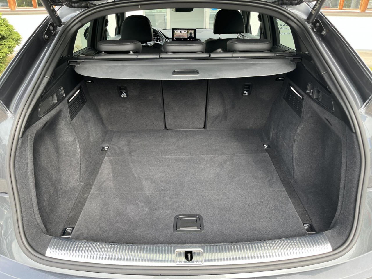 SQ5 Sportback 3,0 TDI quattro tiptronic (Matrix-LED+Bang&Olufesen)