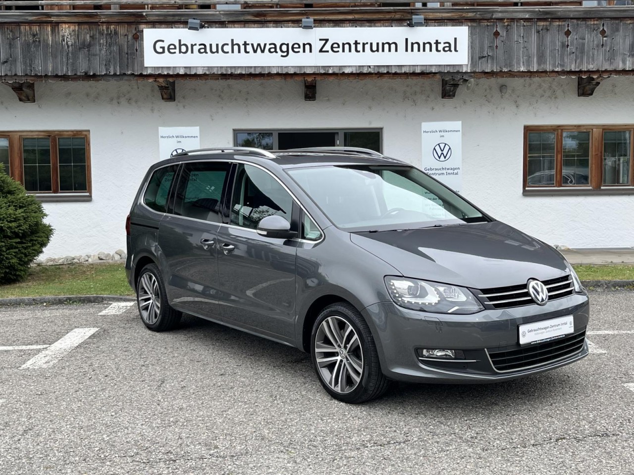 Sharan Highline 2,0 TDI DSG 4Motion (LED+AHK+Pano)
