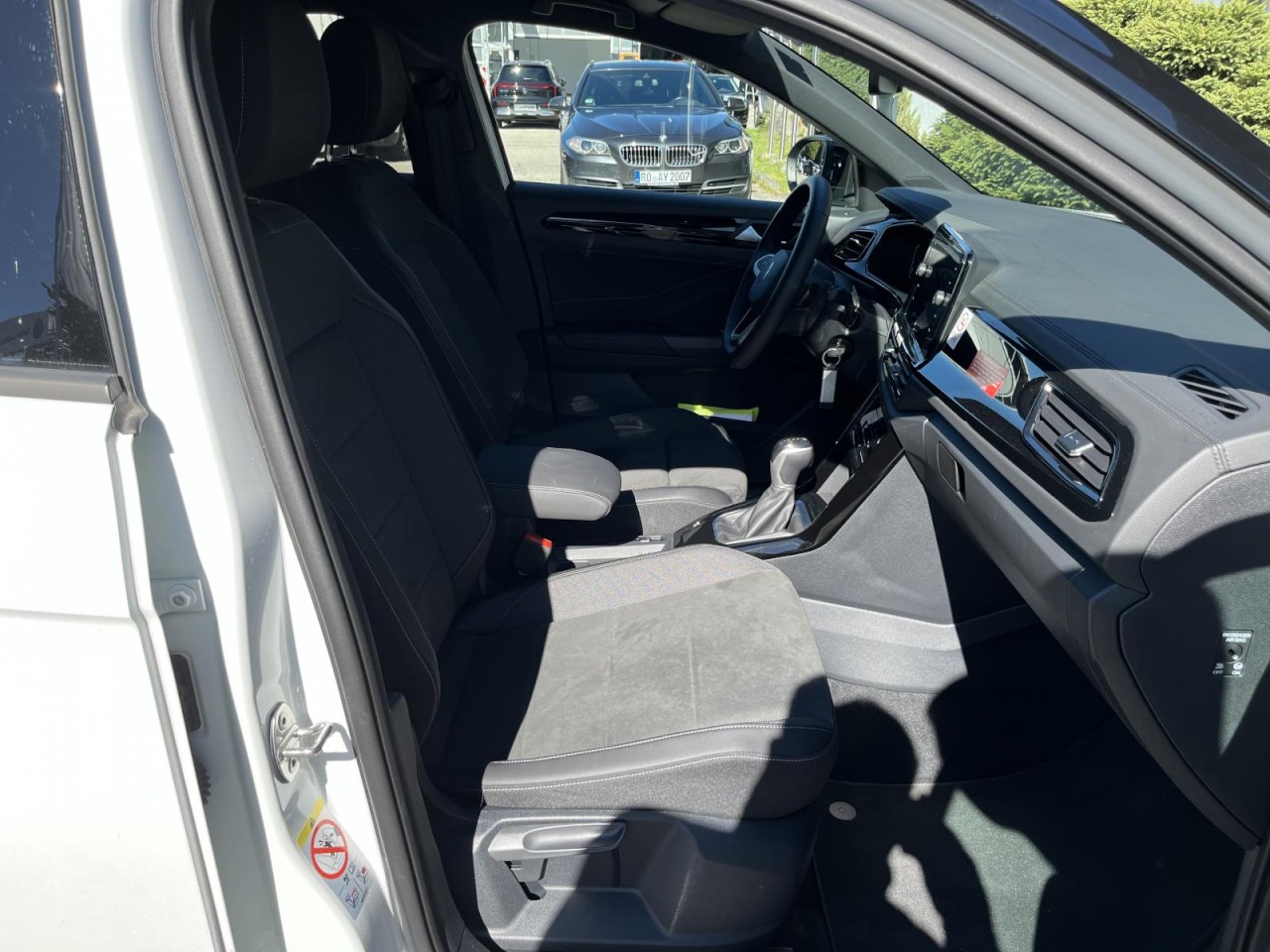 T-Roc 2,0 TDI DSG Style (AHK+RearView+BlackStyle)