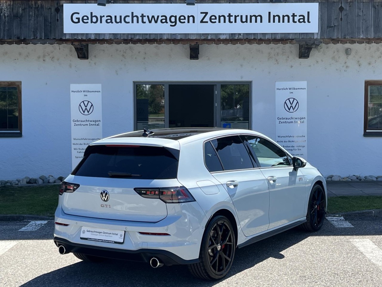Golf VIII GTI 2,0 TSI DSG (IQLight+ACC+DCC)