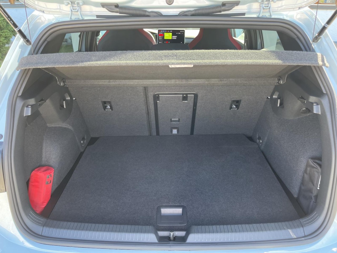 Golf VIII GTI 2,0 TSI DSG (IQLight+ACC+DCC)