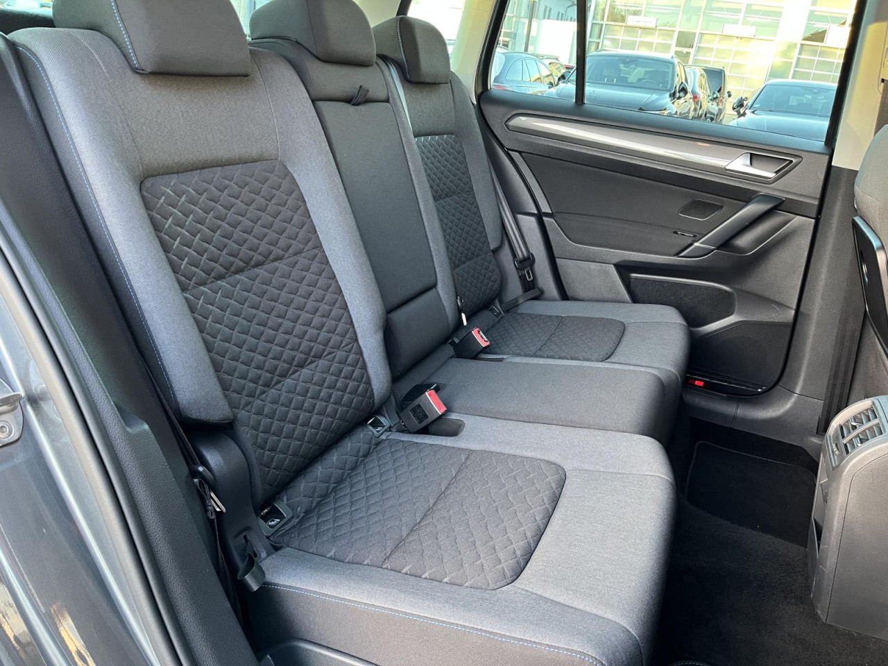 Golf Sportsvan 1,5 TSI DSG Join (PDC+LED+Sitzhzg.)