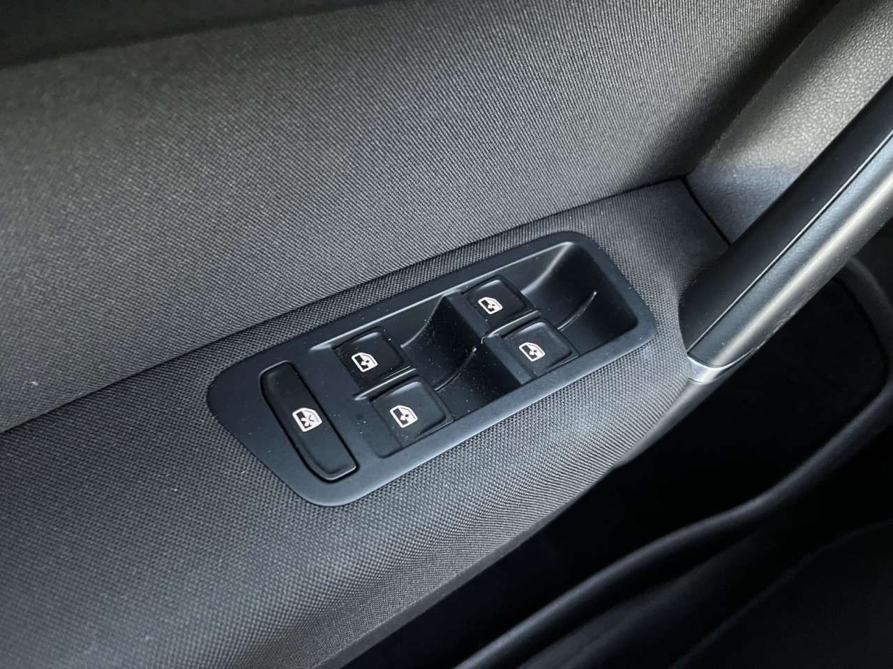 Golf Sportsvan 1,5 TSI DSG Join (PDC+LED+Sitzhzg.)