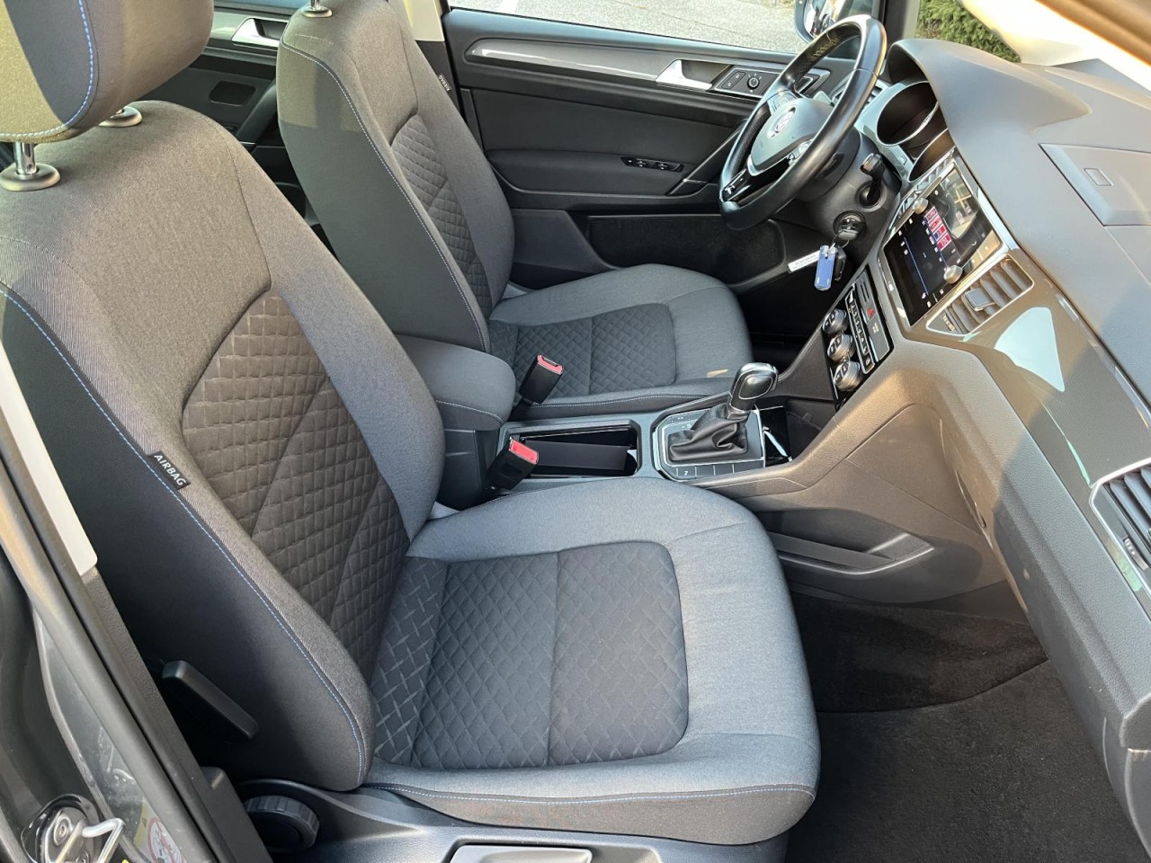 Golf Sportsvan 1,5 TSI DSG Join (PDC+LED+Sitzhzg.)