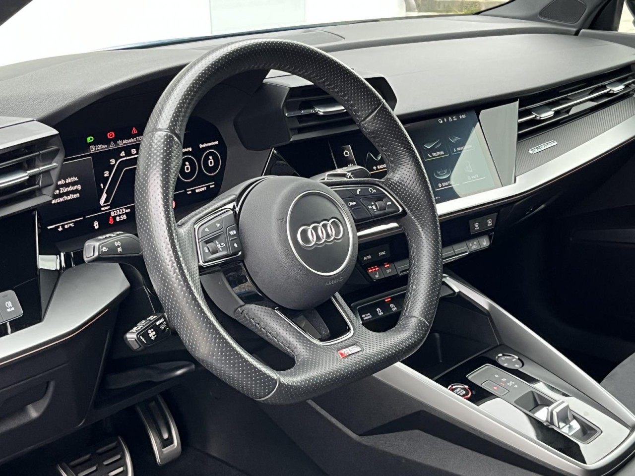 RS3 2,5 TFSI quattro S-tronic (LED+Optik-Paket)