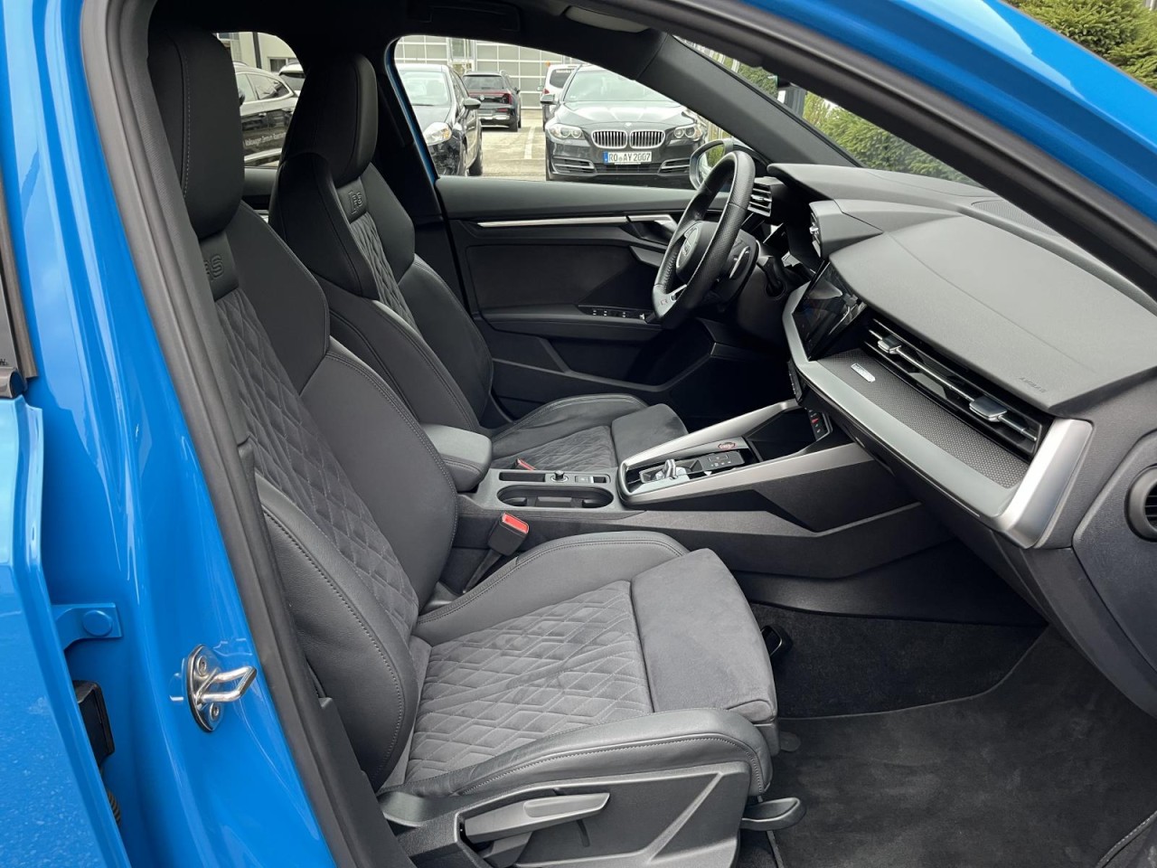 RS3 2,5 TFSI quattro S-tronic (LED+Optik-Paket)