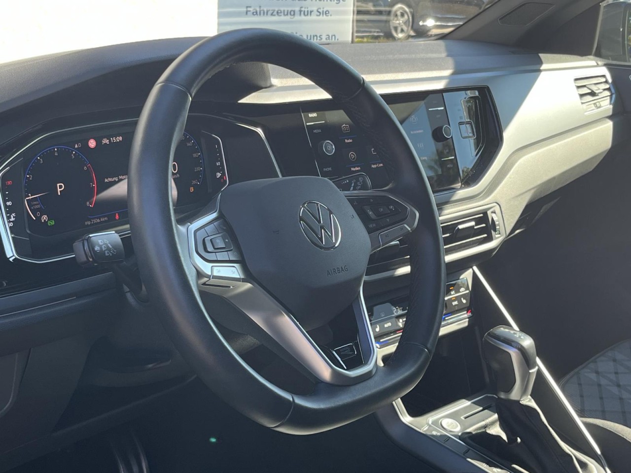 Polo 1,0 TSI DSG R-Line (IQLight+ACC+Navi)