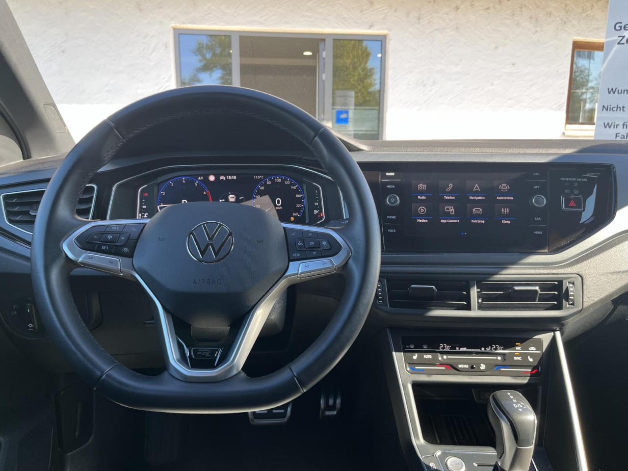 Polo 1,0 TSI DSG R-Line (IQLight+ACC+Navi)