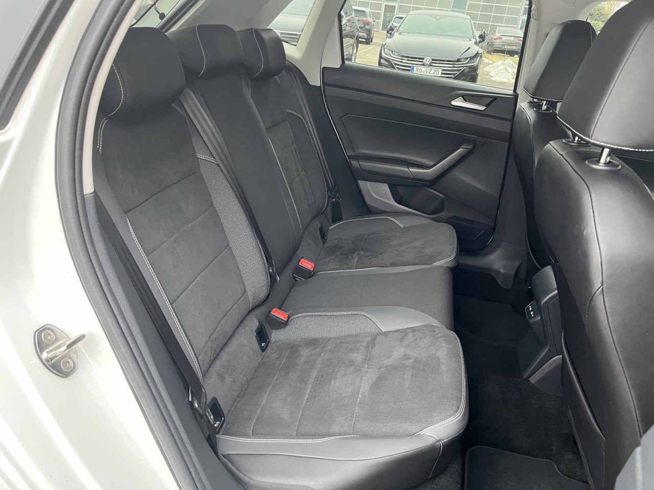 Polo 1,0 TSI DSG Style (Navi+RearView+ACC)