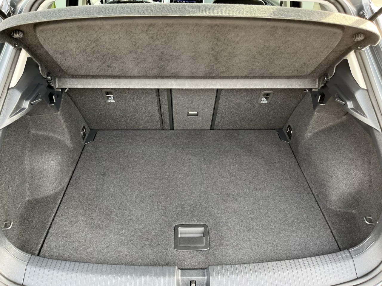 T-Roc 1,5 TSI Style DSG (Navi+Rear View+ACC)