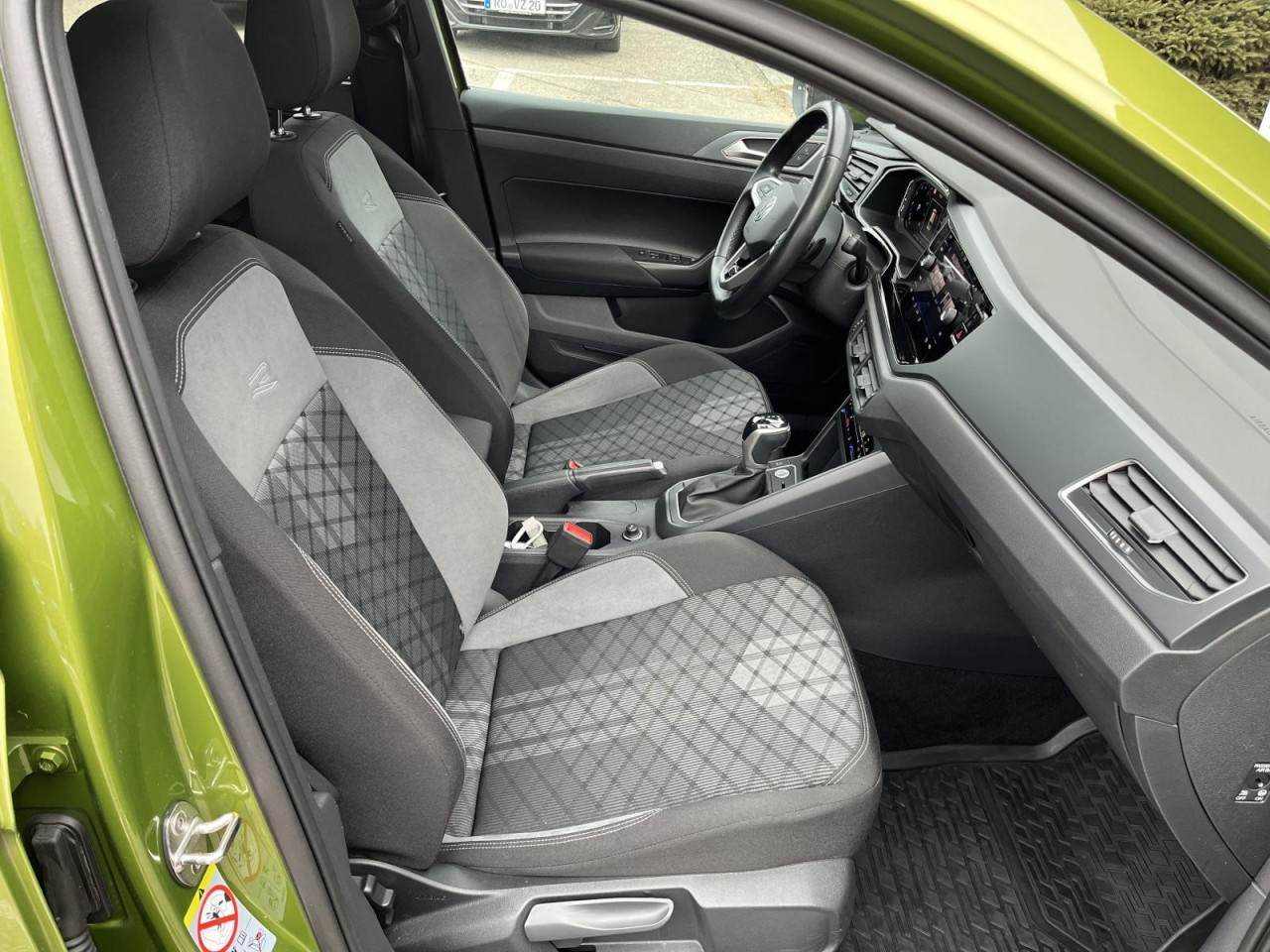 Taigo 1,5 TSI DSG R-Line (Pano+Navi) Klima Navi