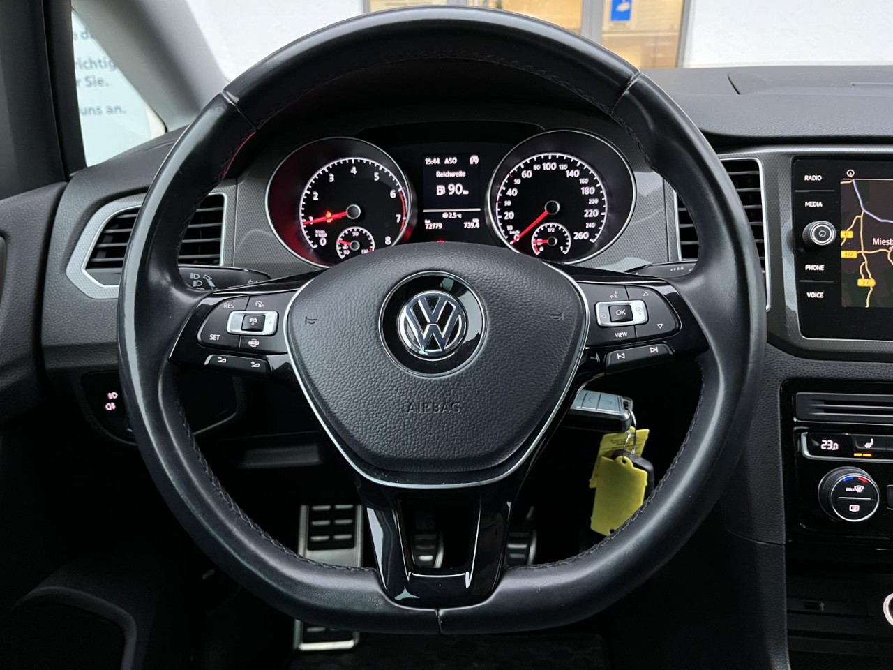 Golf Sportsvan 1,0 TSI IQ.Drive (Navi+ACC+Sitzhzg.)