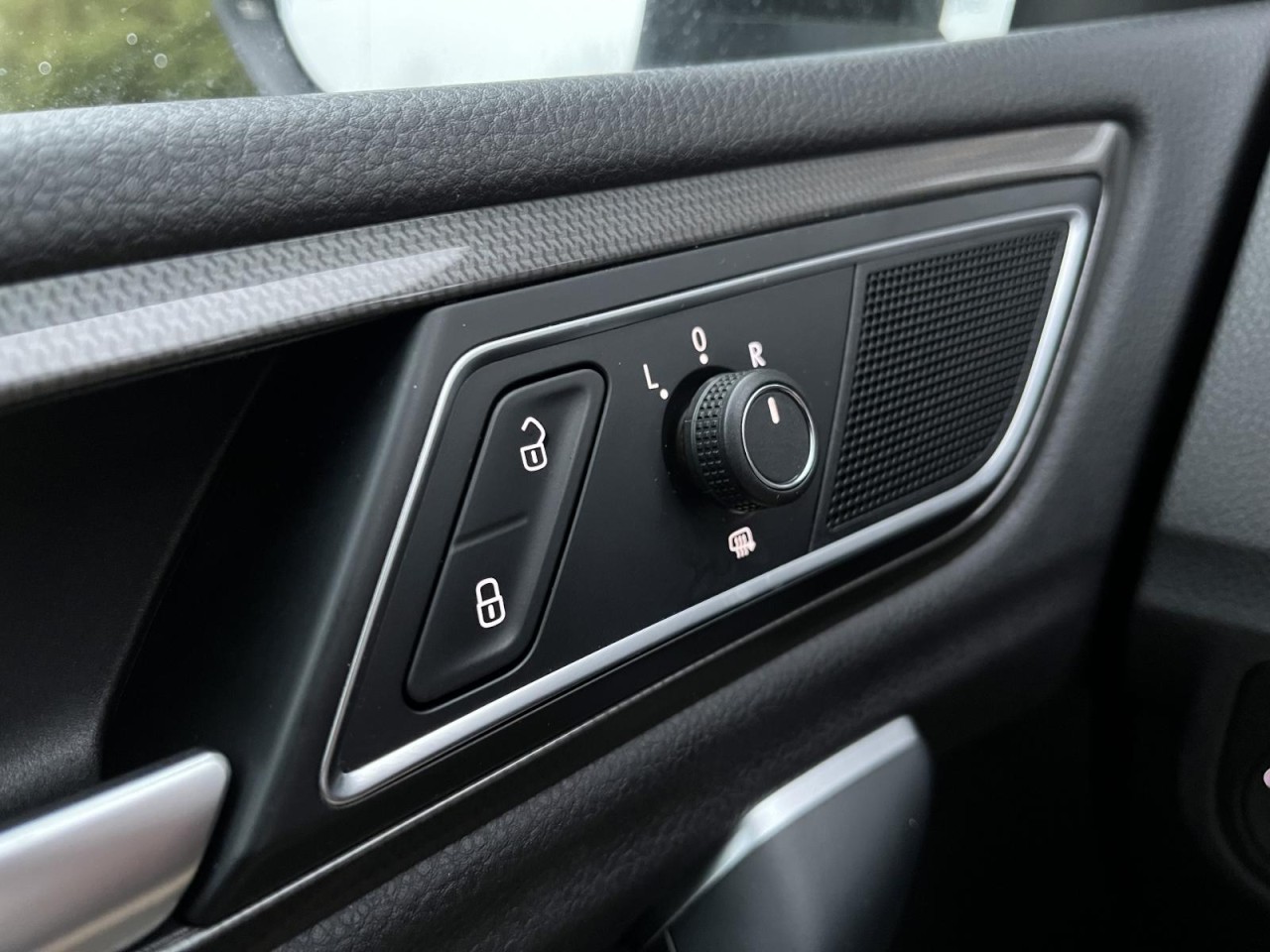 Golf Sportsvan 1,0 TSI IQ.Drive (Navi+ACC+Sitzhzg.)