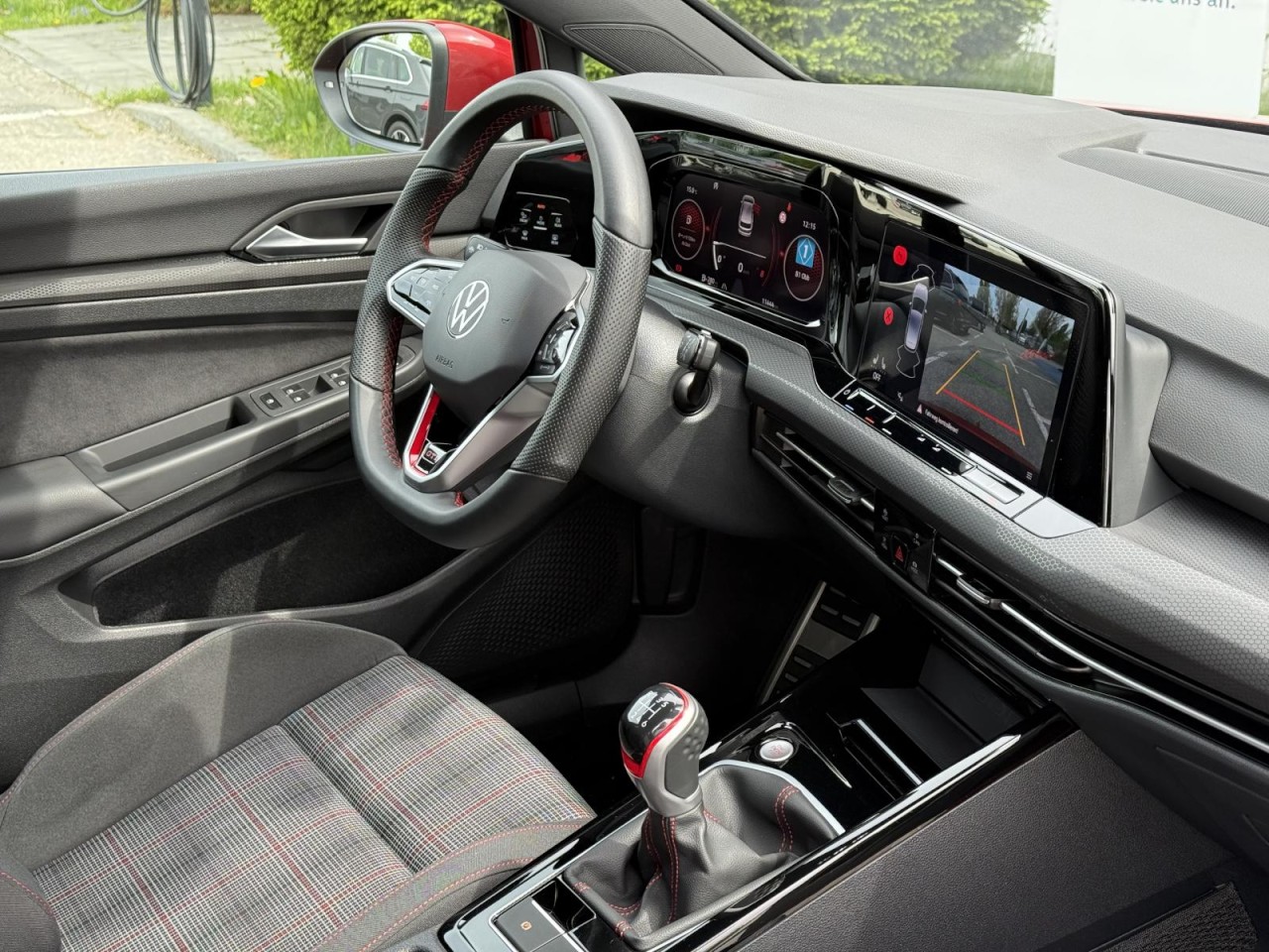 Golf VIII GTI 2,0 TSI (RearView+AHK+LED+) Klima