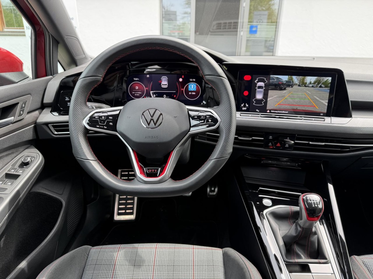 Golf VIII GTI 2,0 TSI (RearView+AHK+LED+) Klima