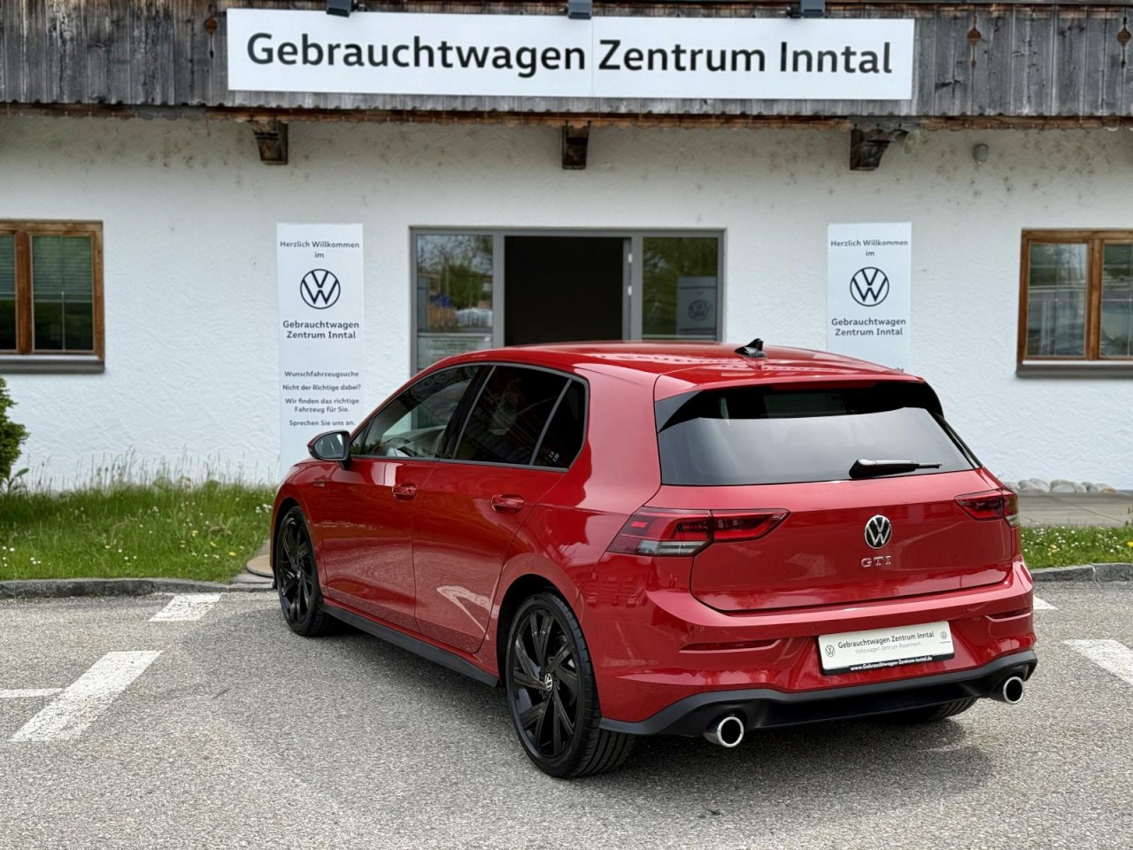 Golf VIII GTI 2,0 TSI (RearView+AHK+LED+) Klima