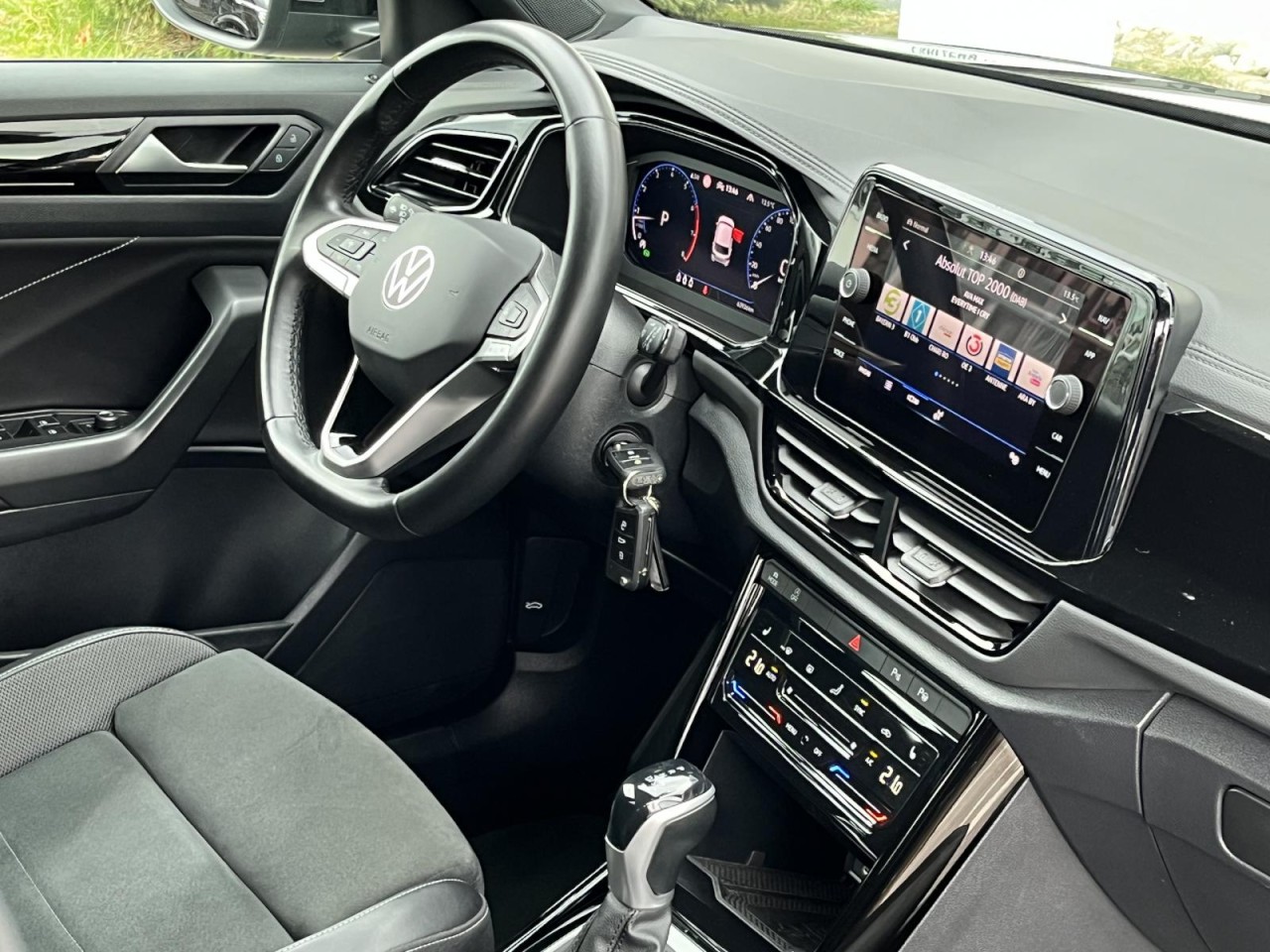 T-Roc 1,5 TSI Style DSG (AHK+Navi+Black Style)