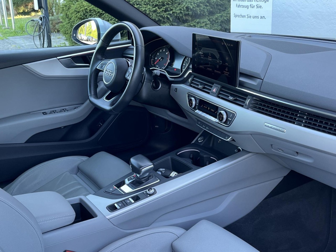 A5 Cabrio 40 TFSI quattro S tronic advanced (MatrixLED+Navi)