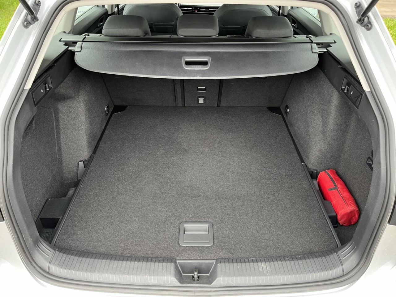 Golf Variant Life 1,5 l TSI OPF 96 kW (130 PS) 6-Gang 1,5 TSI Life (AHK+LED+DAB+)